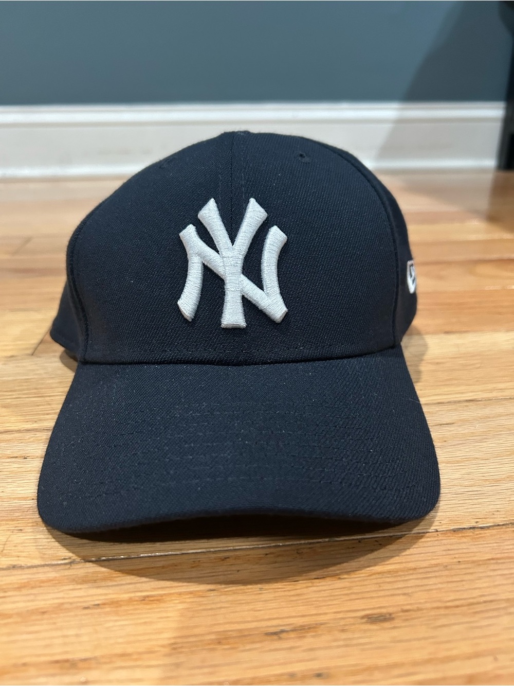 New Era Navy & White New York Yankees Baseball Cap